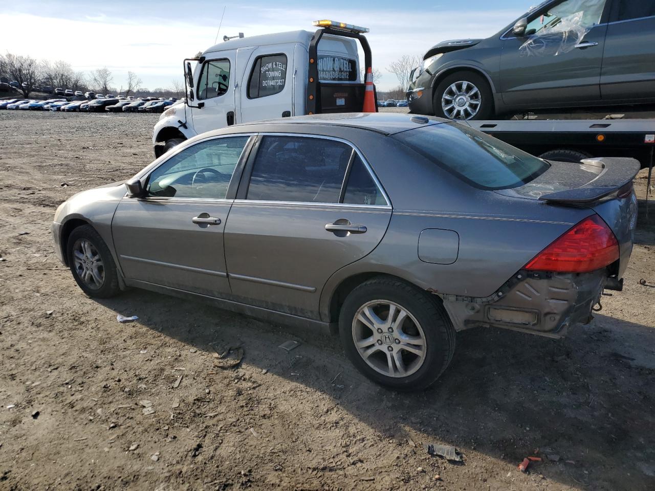 2007 Honda Accord - Image 2