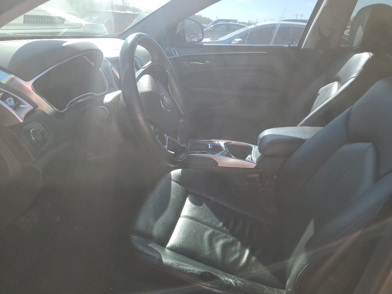 2015 Cadillac SRX - Image 7