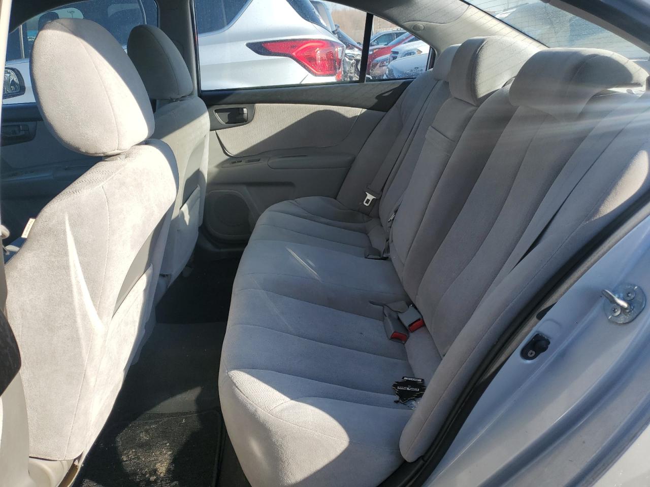 2009 Kia Optima - Image 10