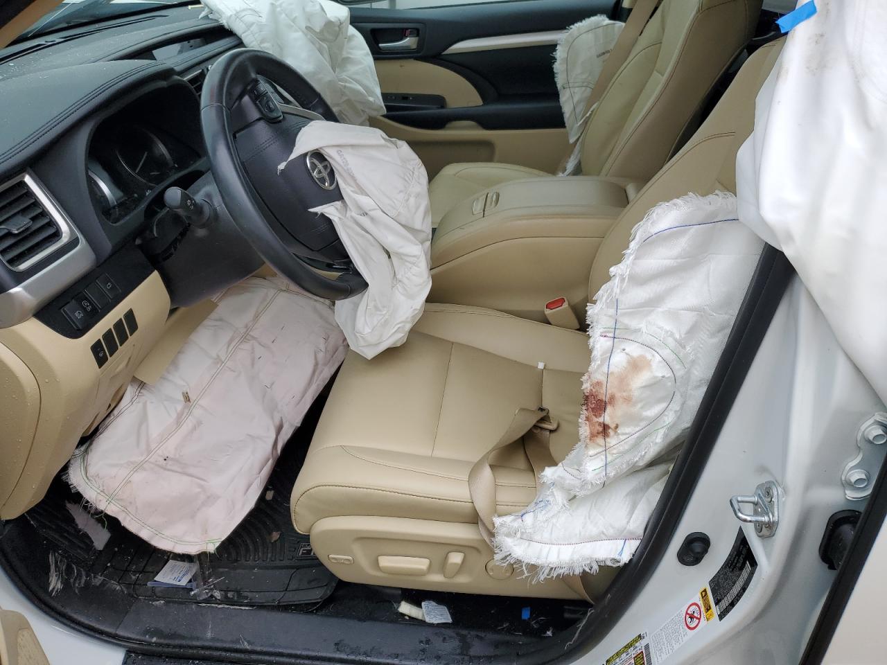 2019 Toyota Highlander Se VIN: 5TDKZRFH5KS553176 Lot: 50414415