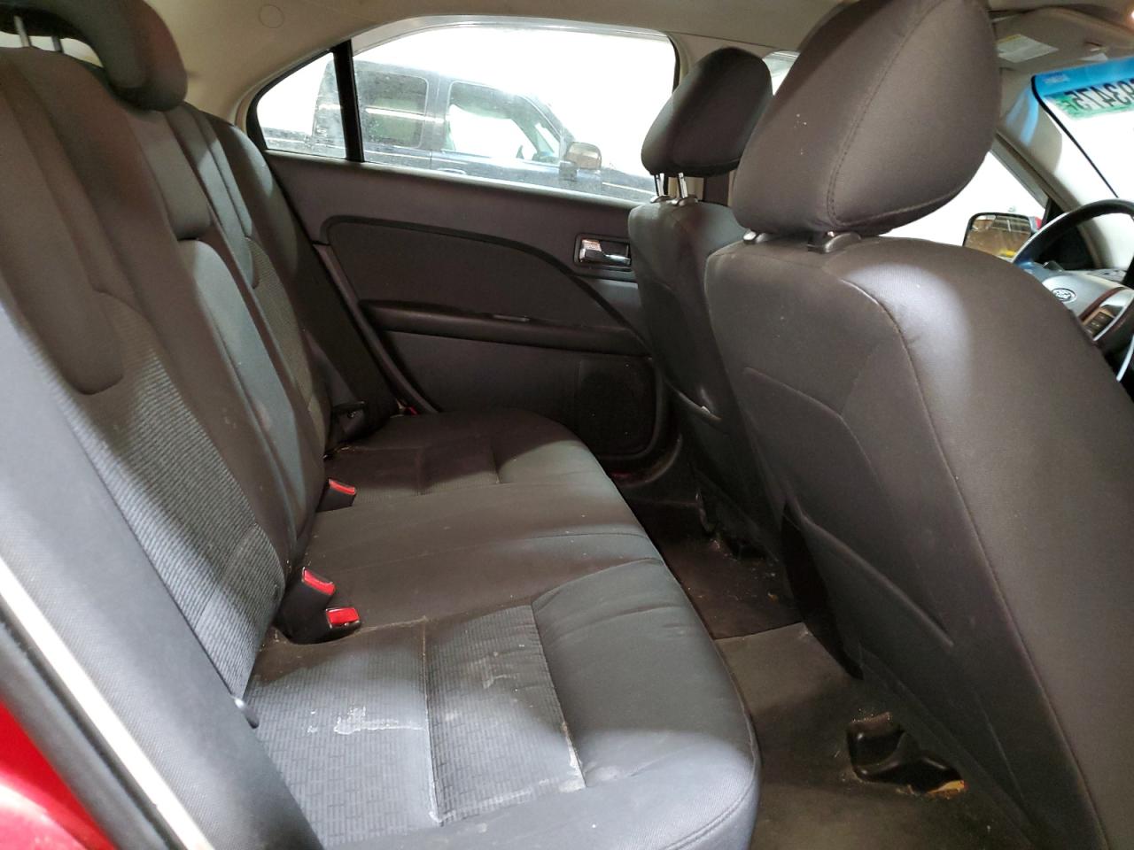 2012 Ford Fusion - Image 10