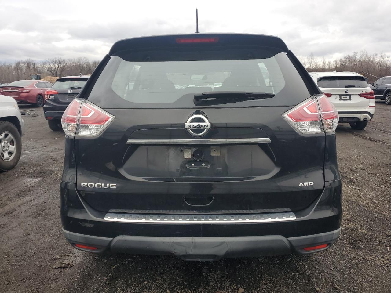 2015 Nissan Rogue - Image 6
