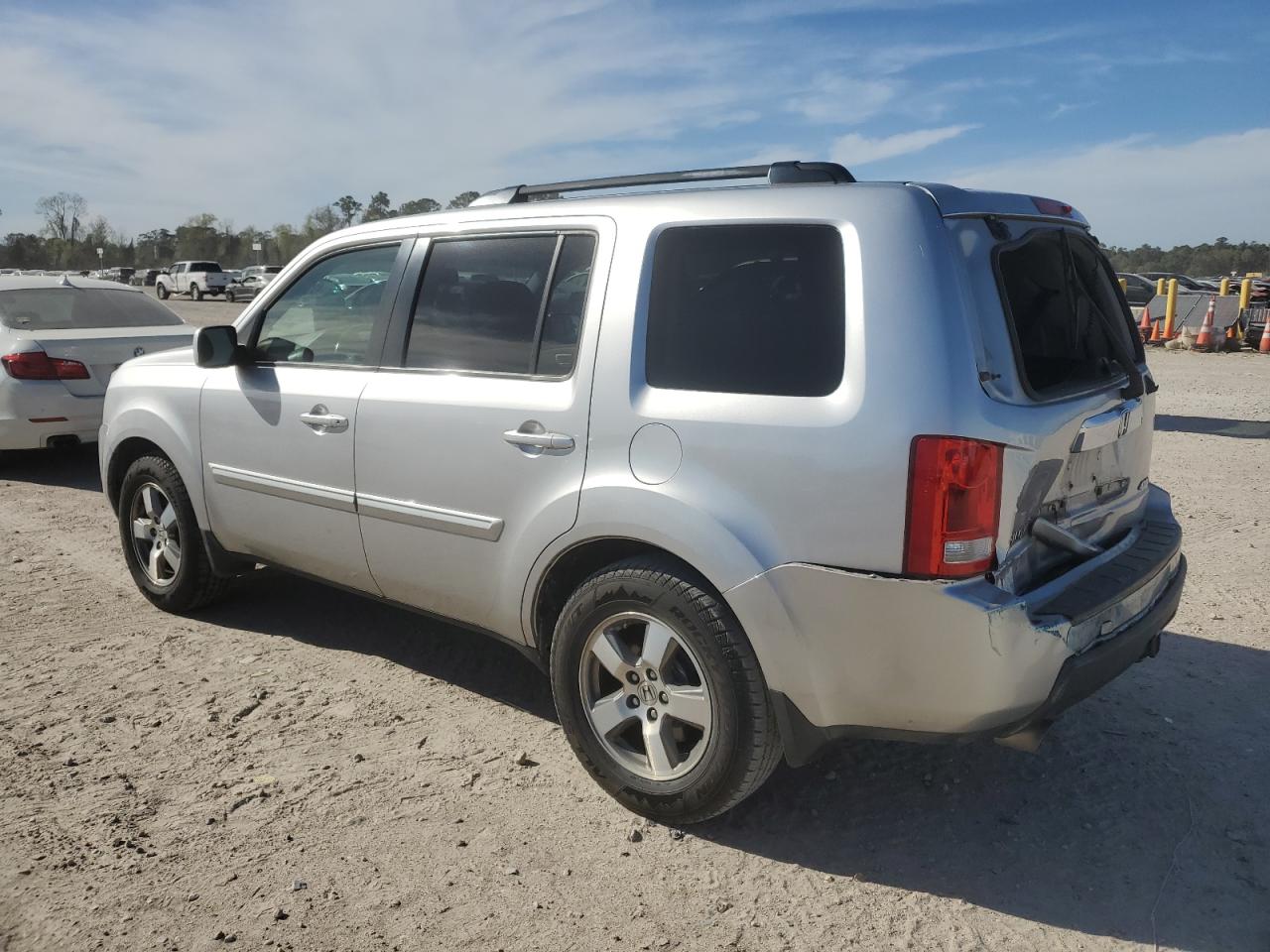 2010 Honda Pilot - Image 2