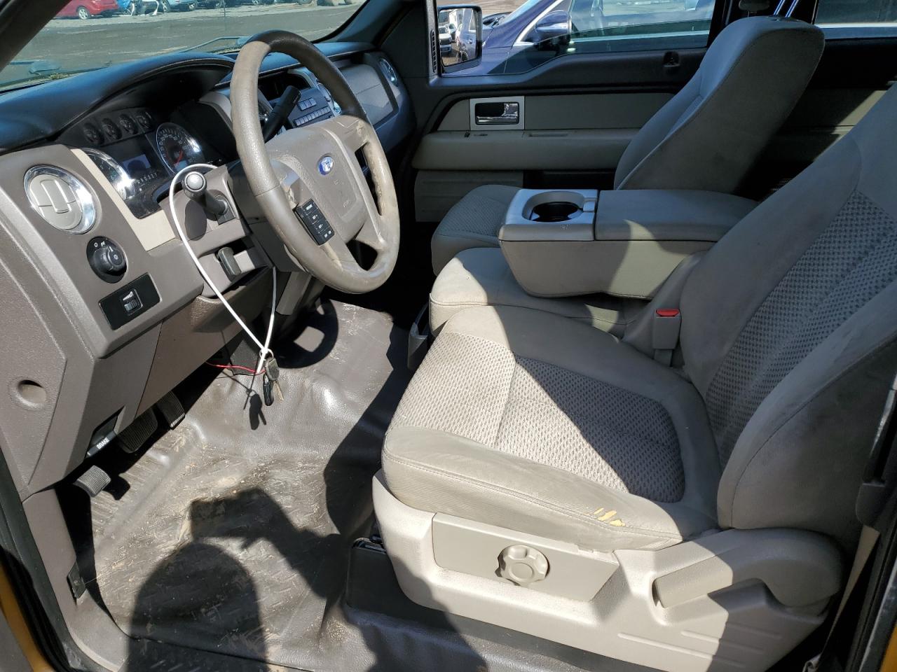 2009 Ford F-150 - Image 7