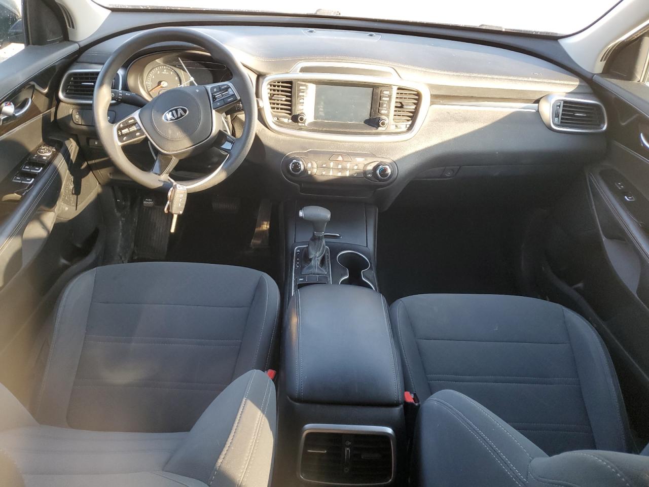 2019 Kia Sorento - Image 8
