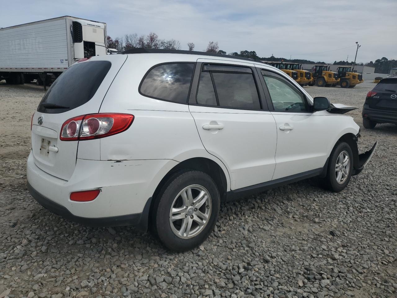 2012 Hyundai Santa Fe - Image 3