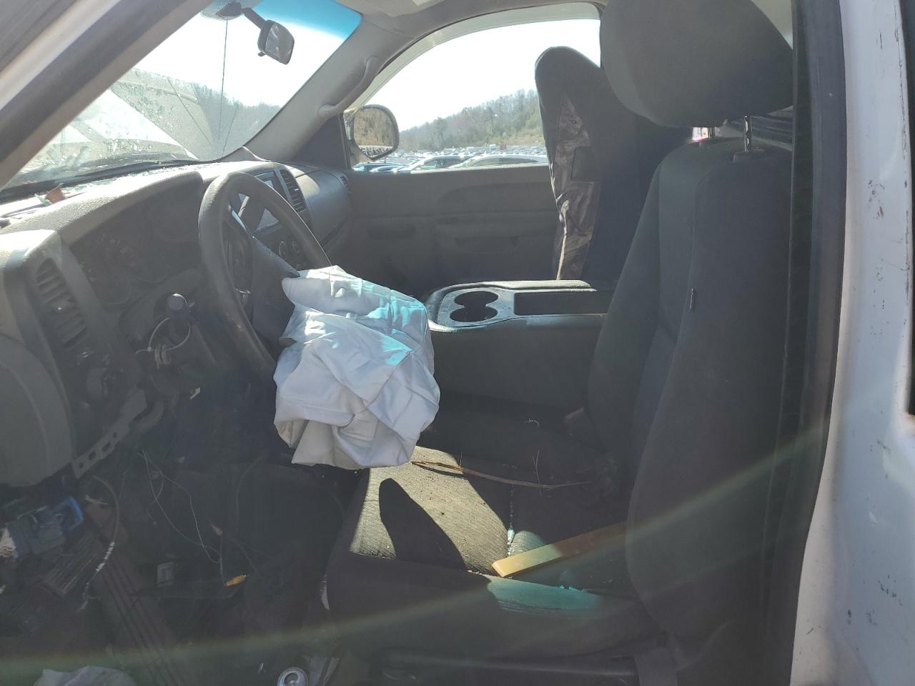 2010 Chevrolet Silverado K1500 VIN: 1GCPKPE05AZ177768 Lot: 50231625