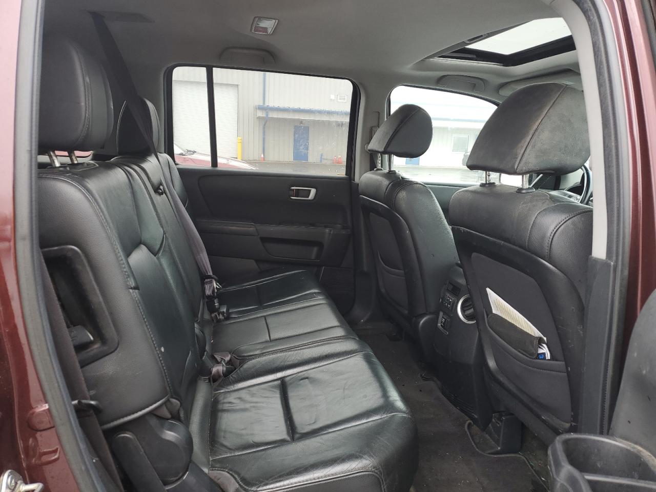 2014 Honda Pilot - Image 11