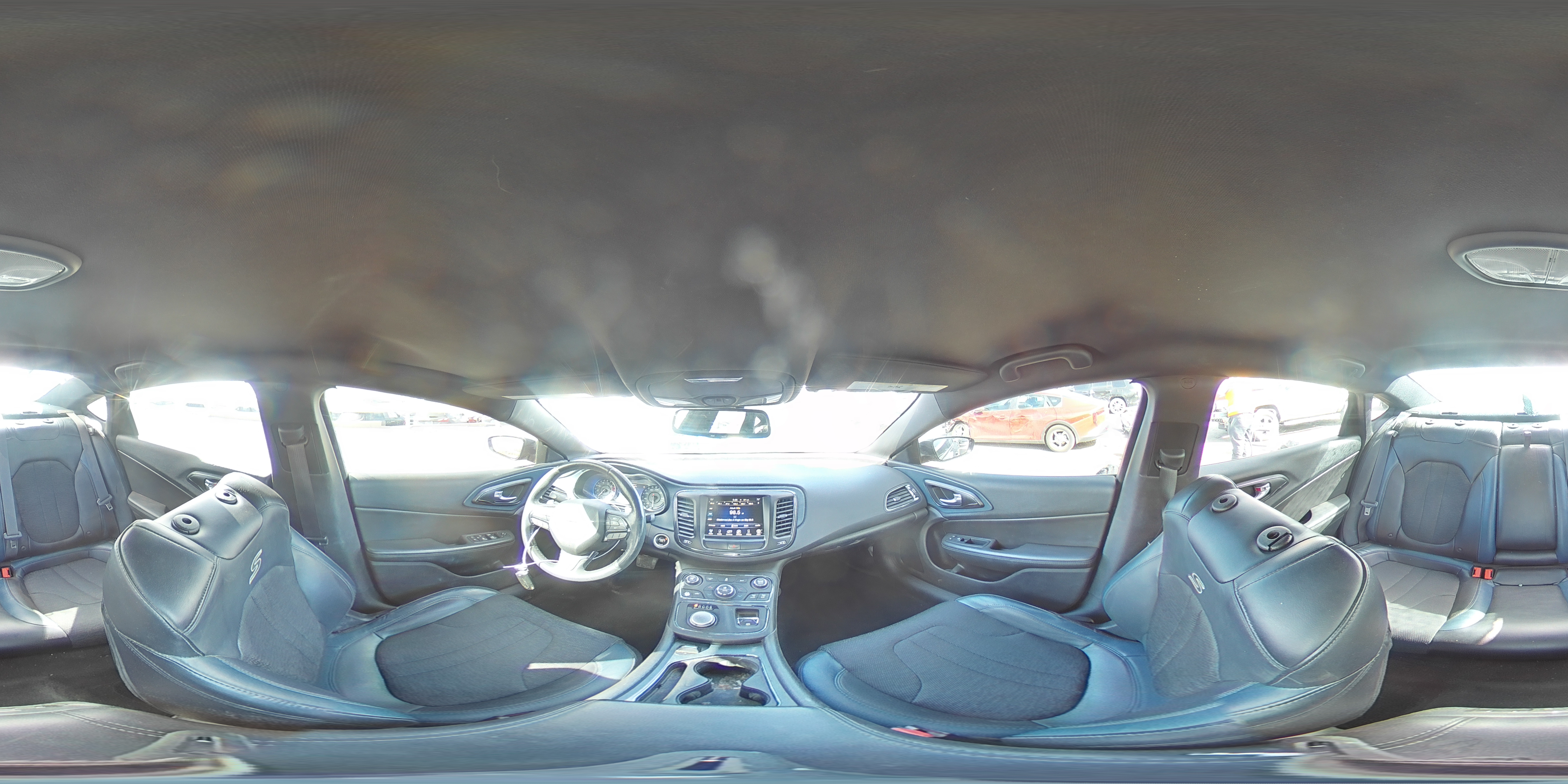 2015 Chrysler 200 - Image 14