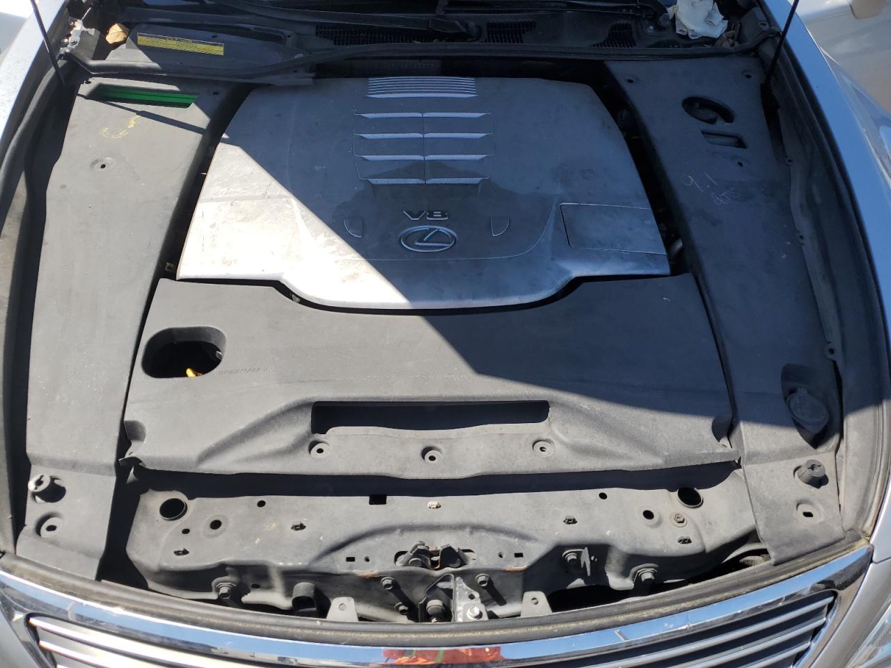 2008 Lexus LS - Image 11