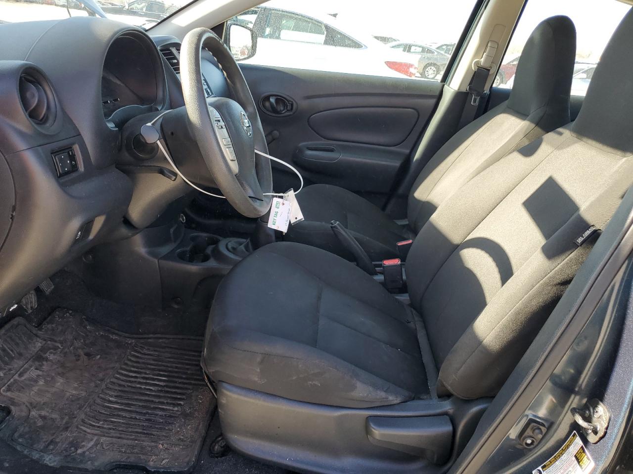 3N1CN7AP1HL879190 NISSAN VERSA 2017