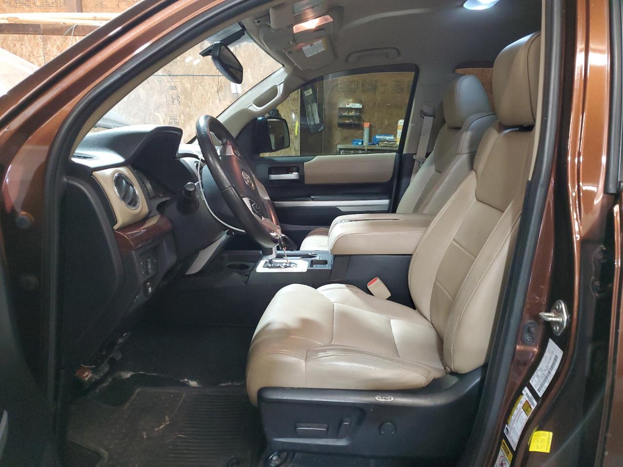 2015 Toyota Tundra - Image 7