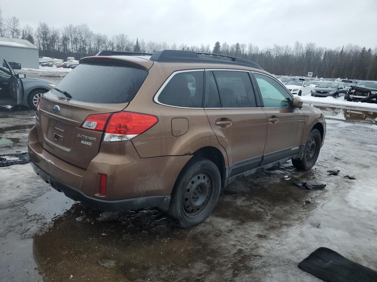 2011 Subaru Outback - Image 3