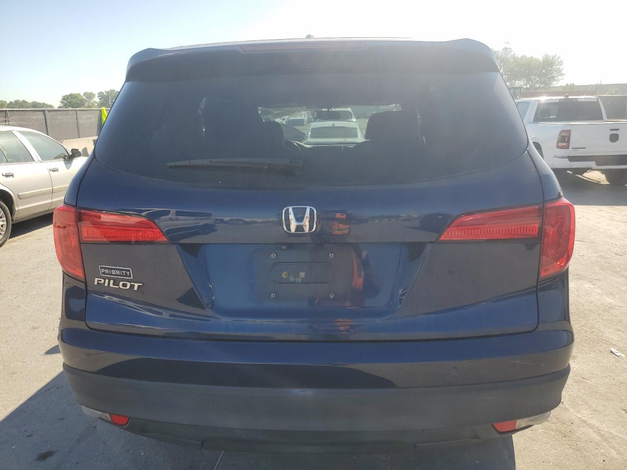 5FNYF5H53HB006693 HONDA PILOT 2017
