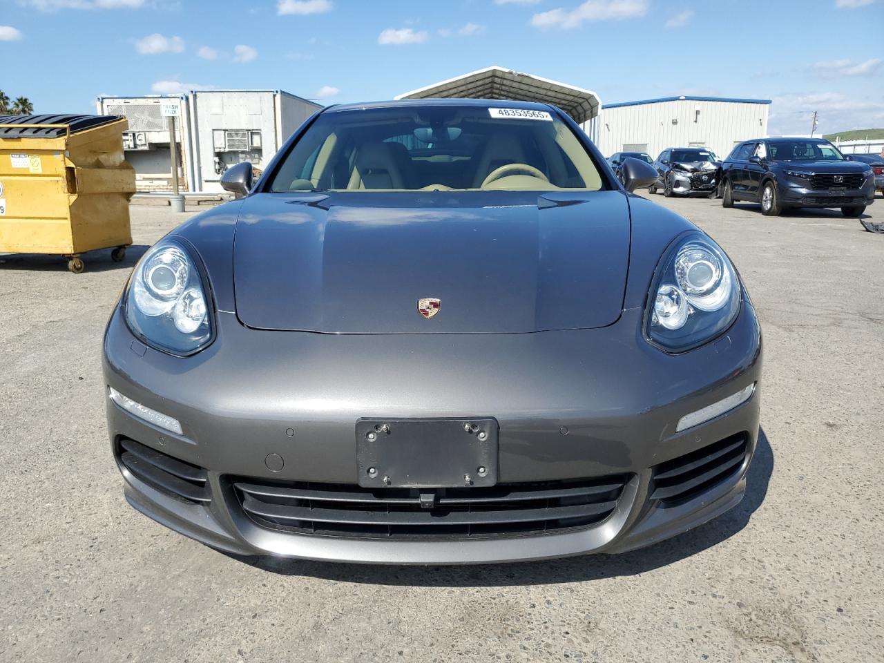 2015 Porsche Panamera - Image 5