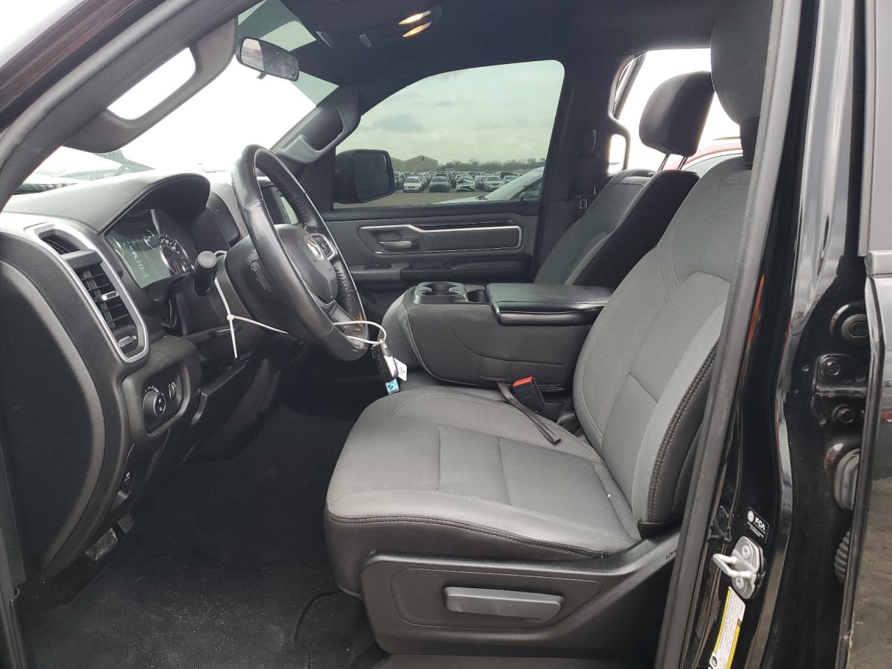 2022 RAM 1500 - Image 7