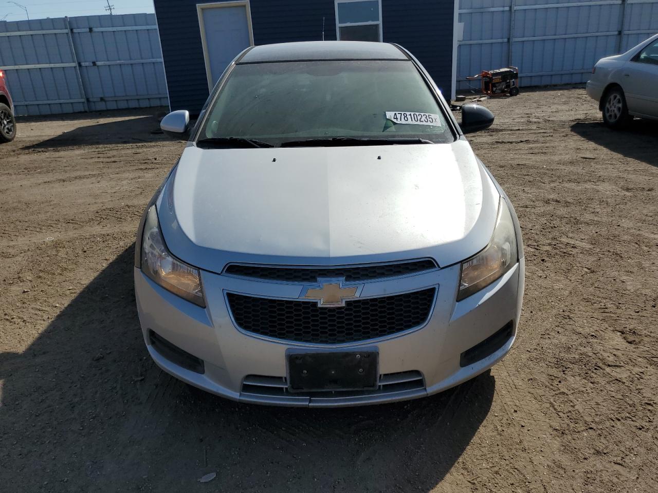 2011 Chevrolet Cruze - Image 5