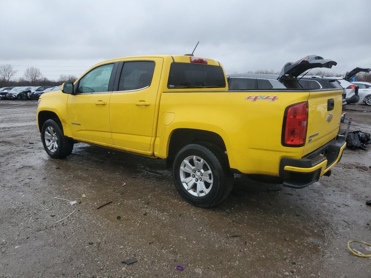 2015 Chevrolet Colorado - Image 2