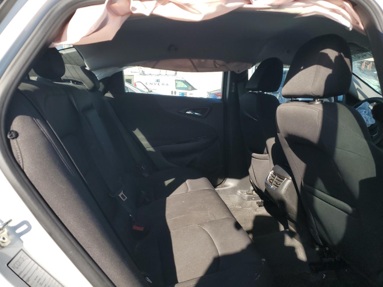 2021 Chevrolet Malibu - Image 10