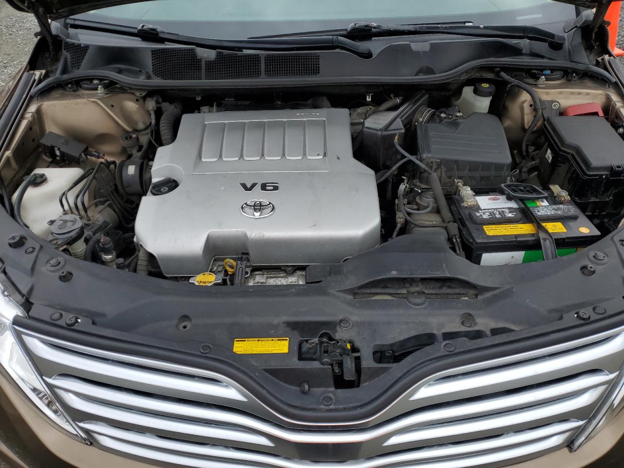 2010 Toyota Venza - Image 12