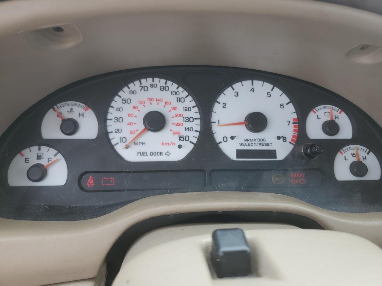 1999 Ford Mustang - Image 9