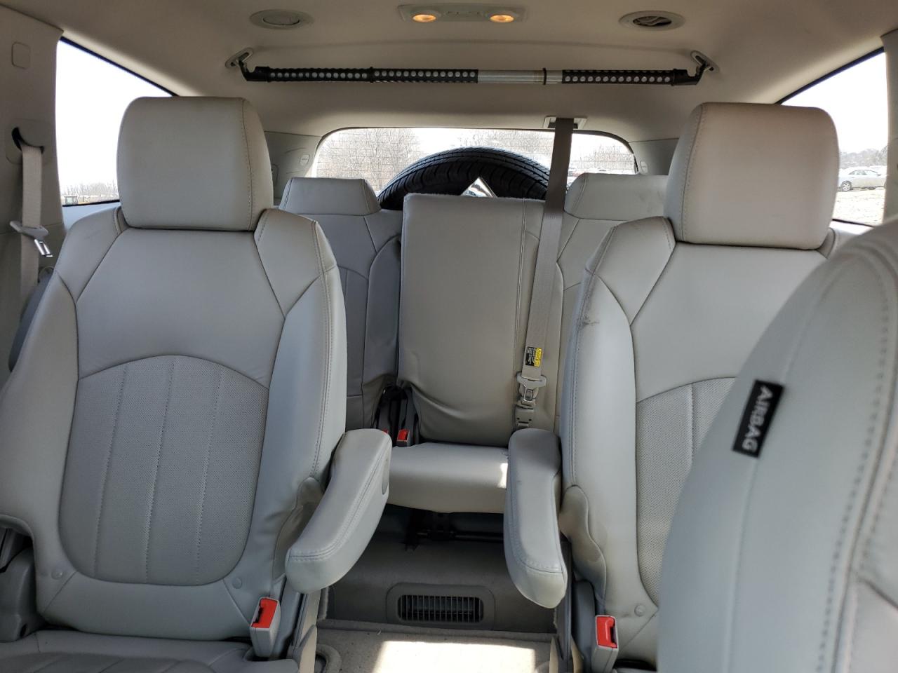 2015 Buick Enclave - Image 10