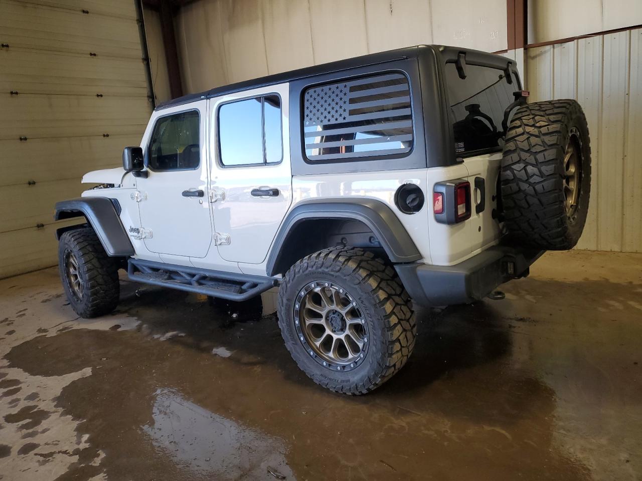 2020 Jeep Wrangler - Image 2