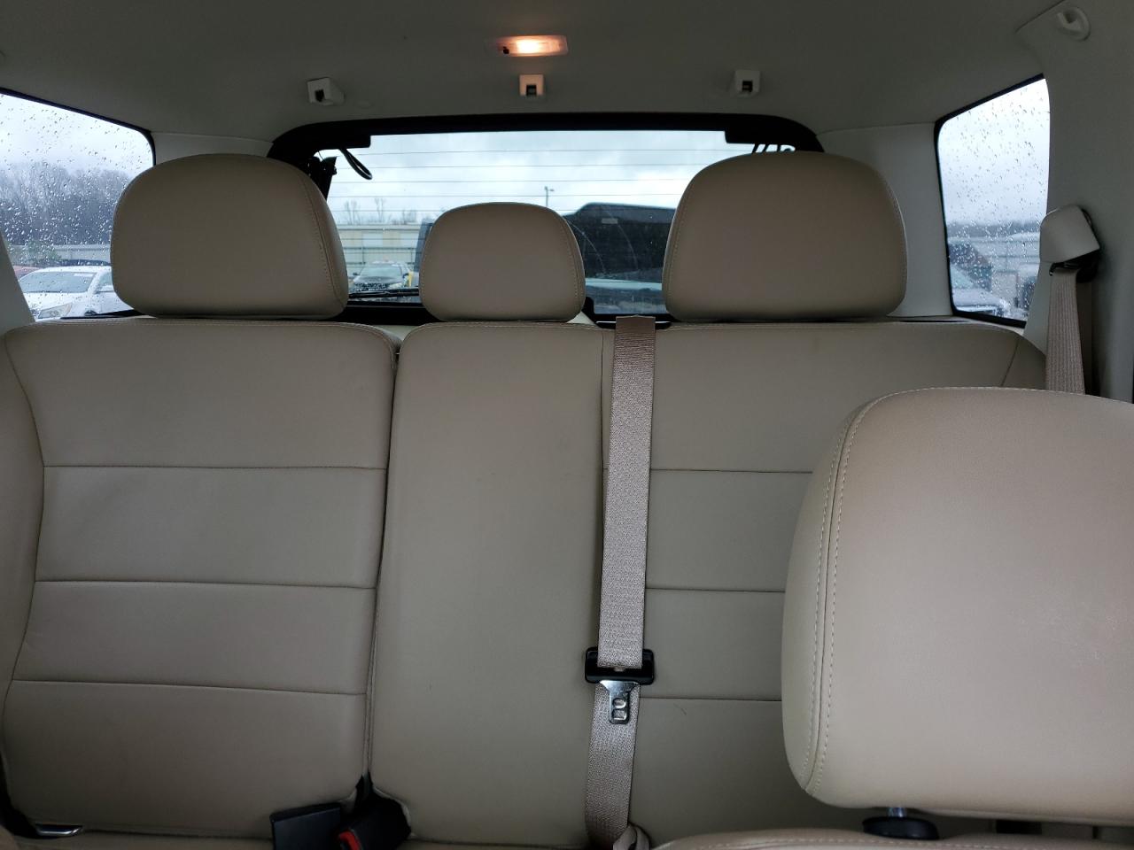 2012 Ford Escape - Image 10