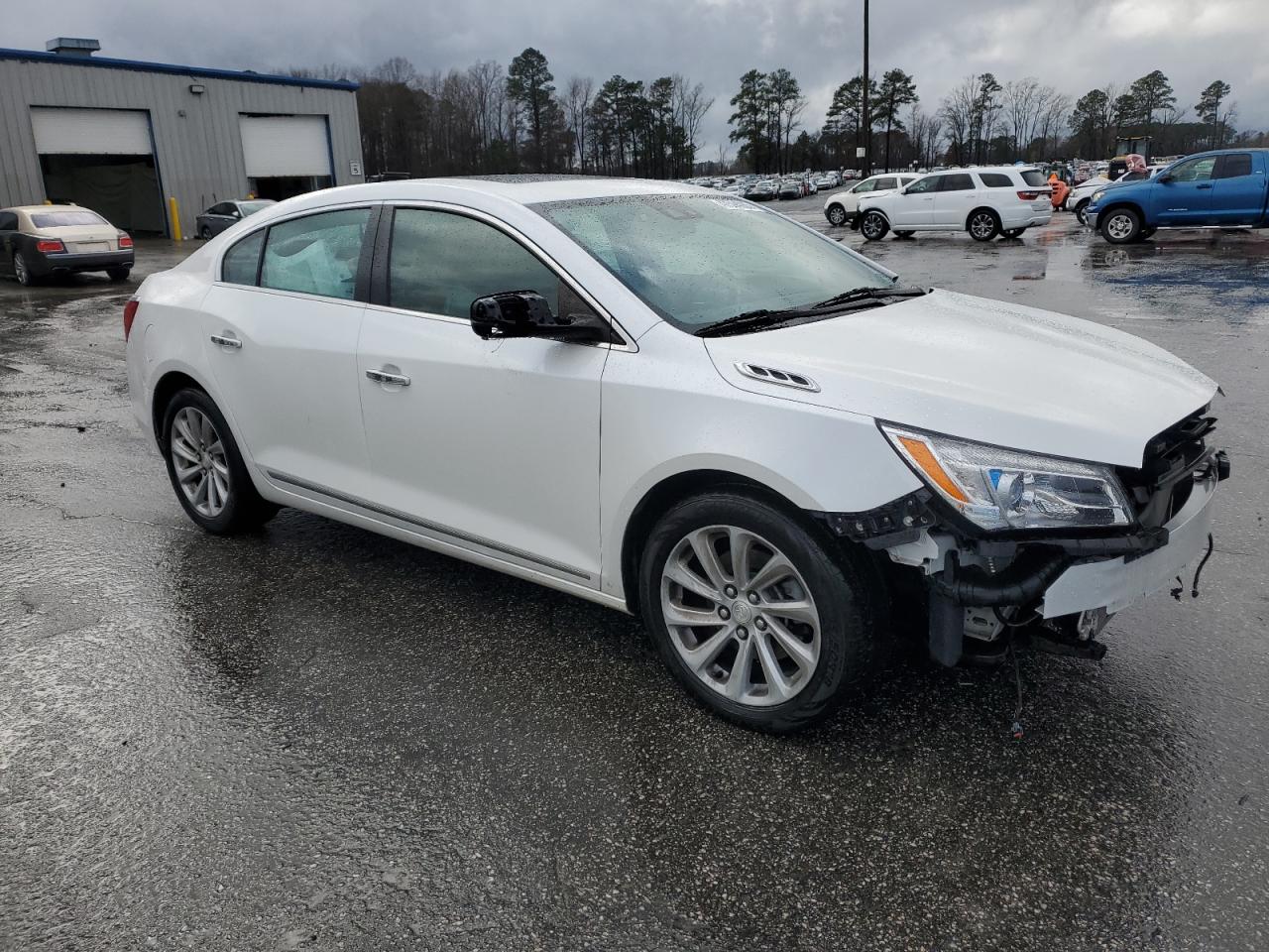 2016 Buick LaCrosse - Image 4