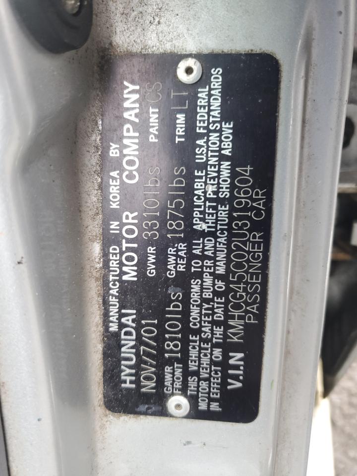 2002 Hyundai Accent - Image 12