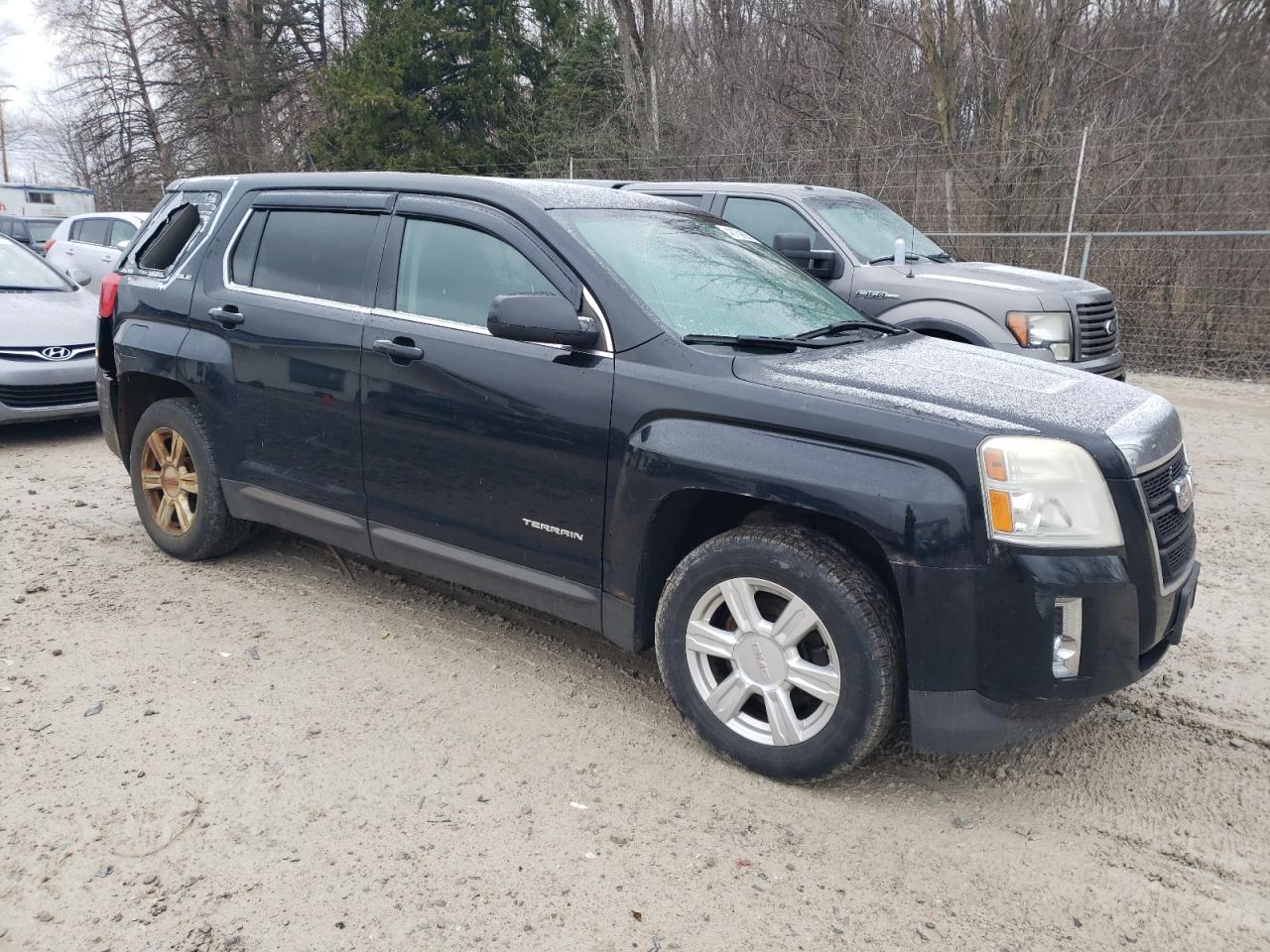 2014 GMC Terrain - Image 4