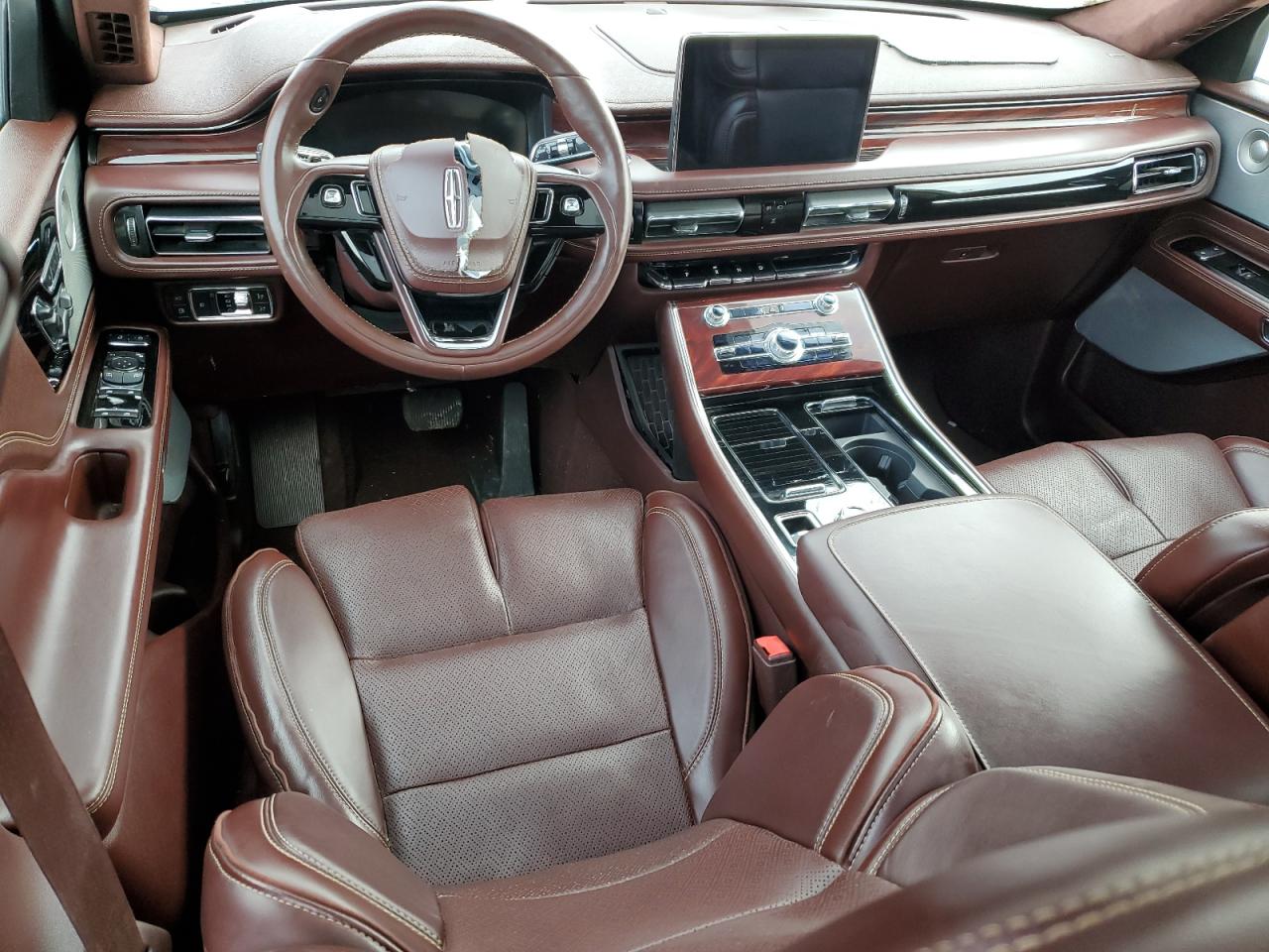 2020 Lincoln Aviator - Image 8
