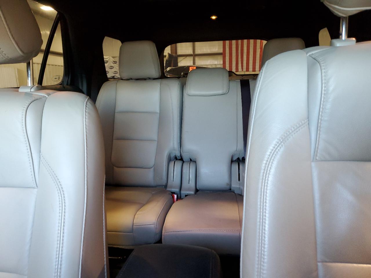 2015 Ford Explorer - Image 10