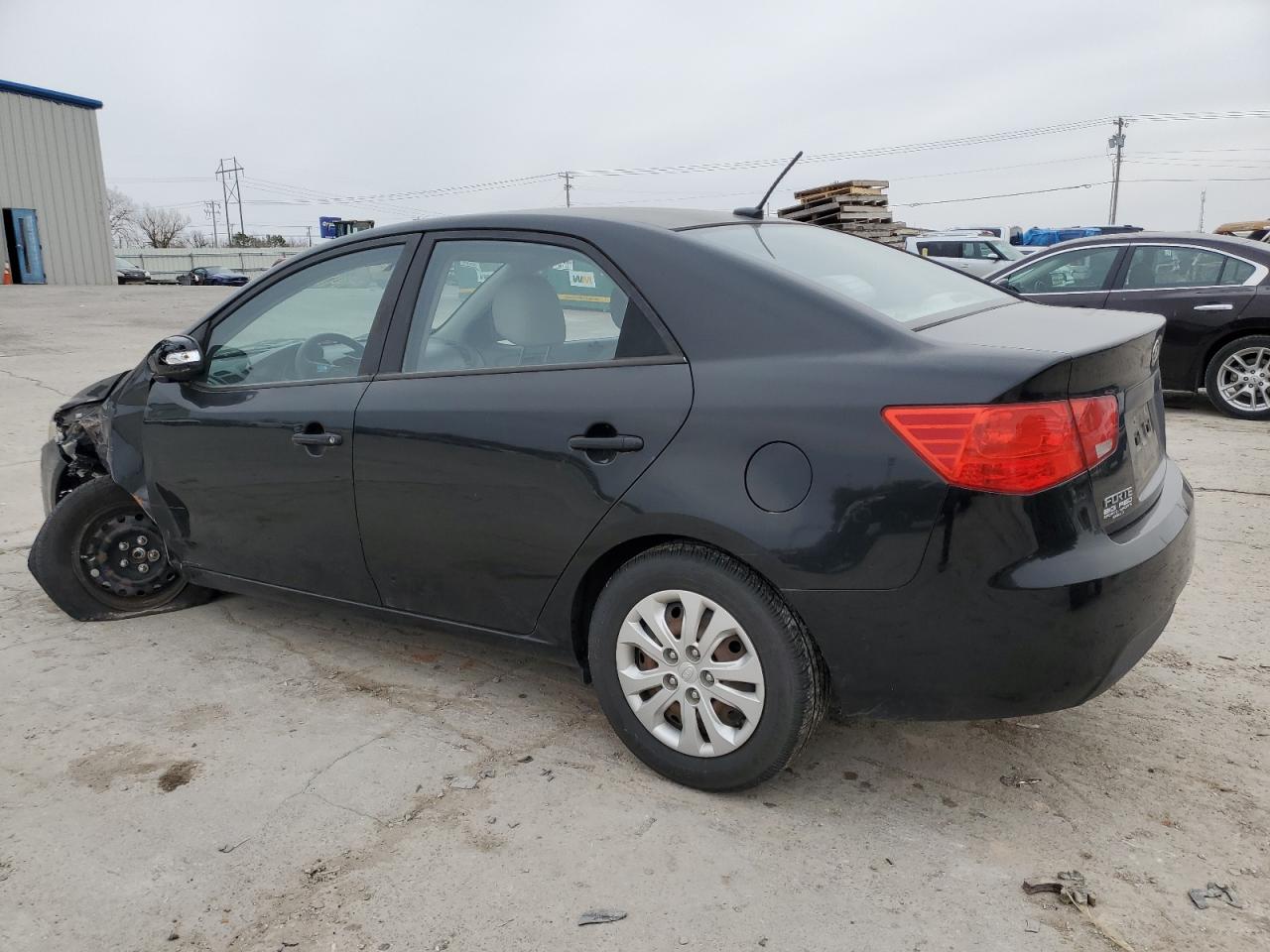 2010 Kia Forte - Image 2