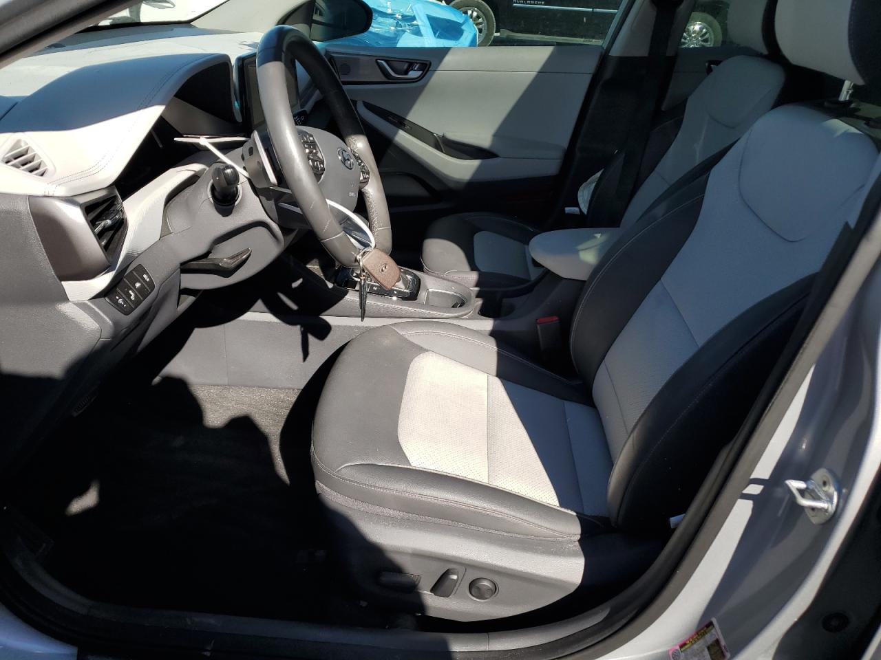 2020 Hyundai IONIQ - Image 7