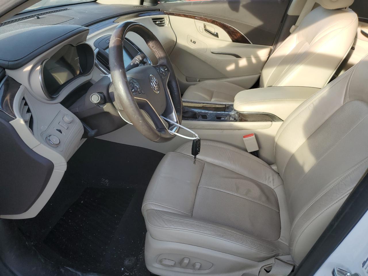 2016 Buick LaCrosse - Image 7