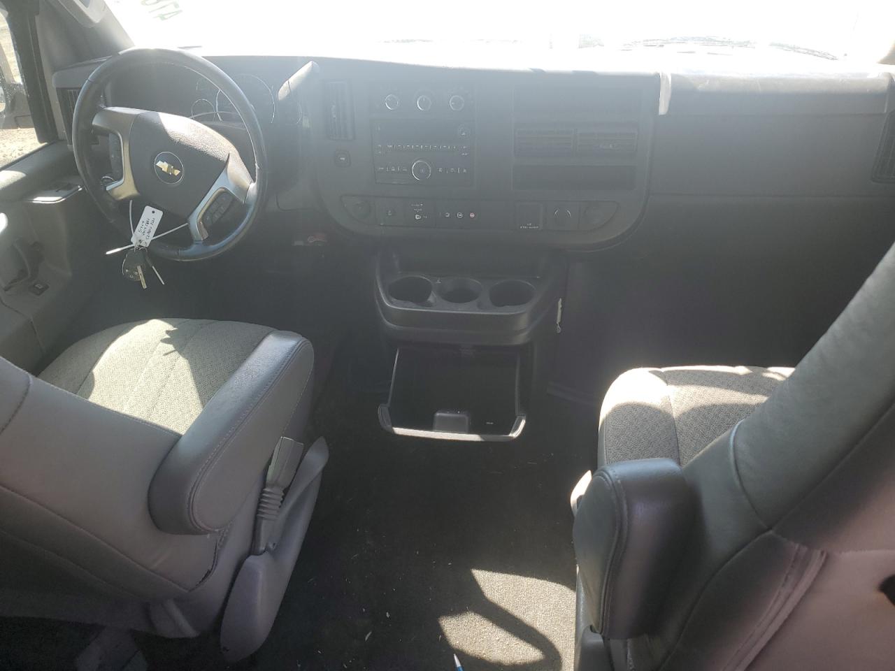 1GAZGPFG4H1349631 CHEVROLET EXPRESS 2017
