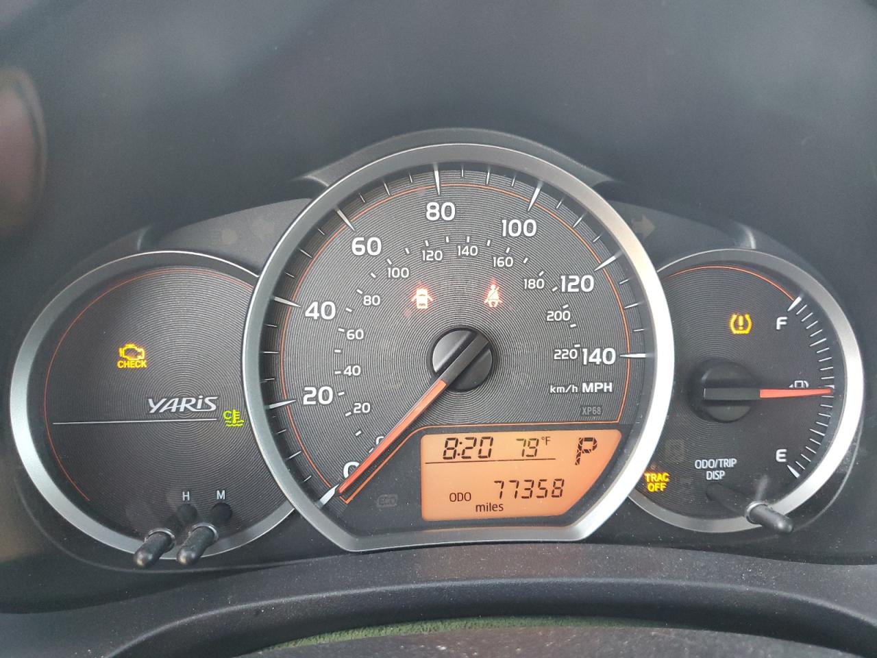 2012 Toyota Yaris - Image 9