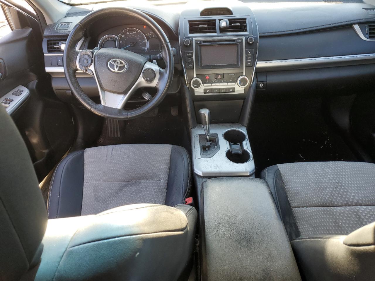 2014 Toyota Camry - Image 8