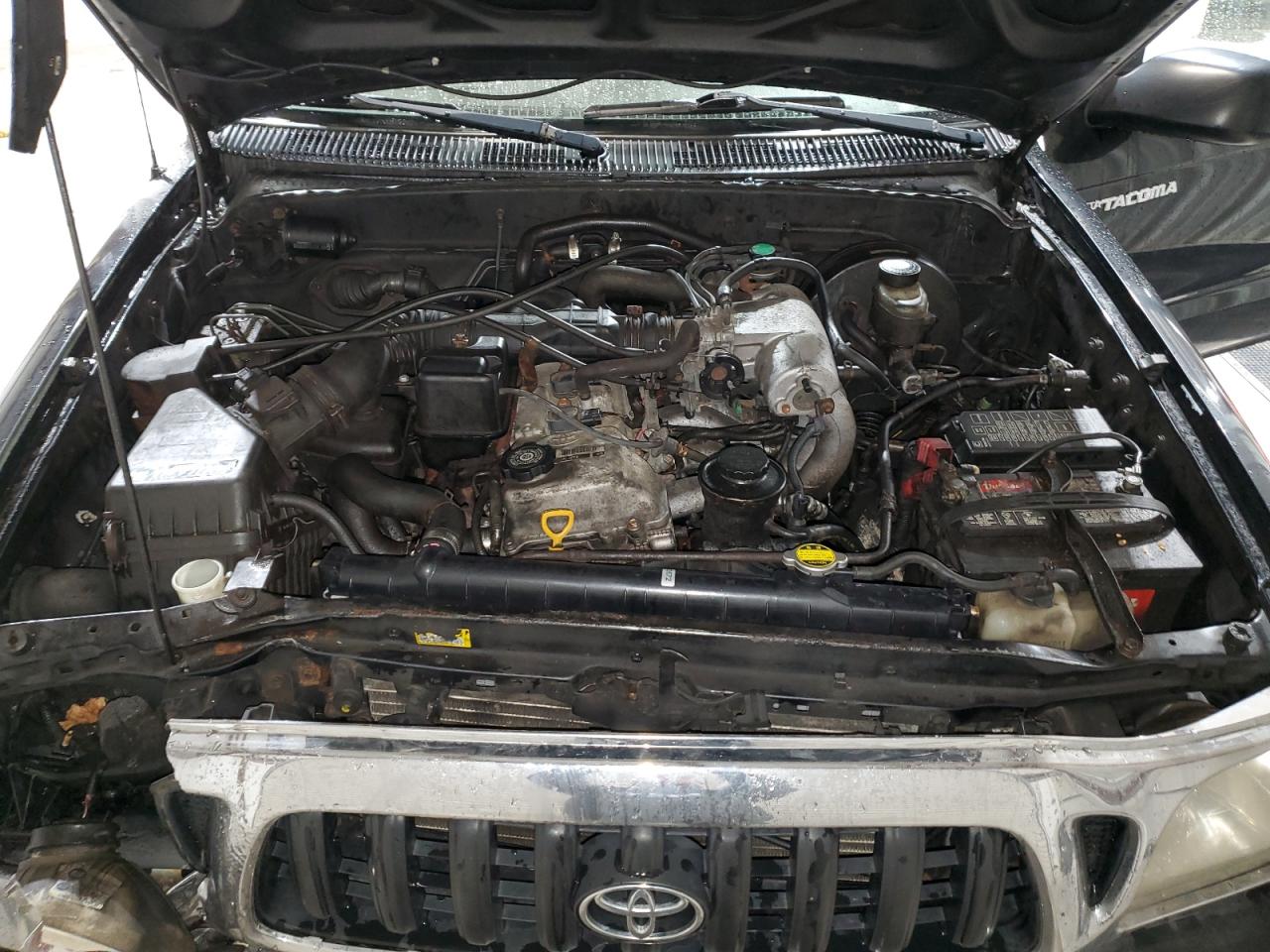 2003 Toyota Tacoma - Image 12