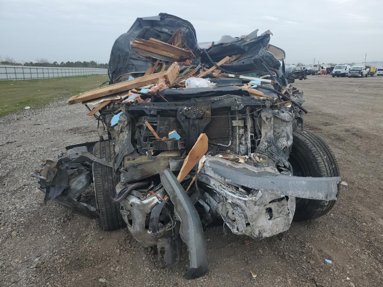 1N6AA1E59JN502843 NISSAN TITAN 2018