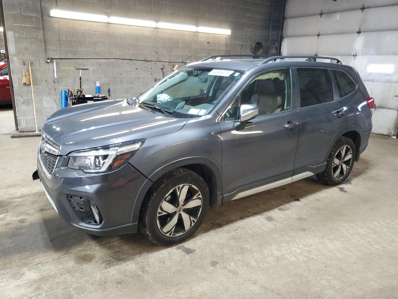 Angola, NY에서 판매 중인 2020 Subaru Forester Touring - Front End