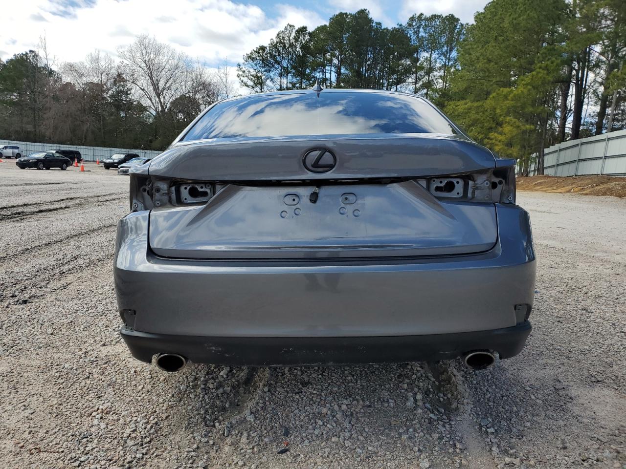 2014 Lexus IS - Image 6