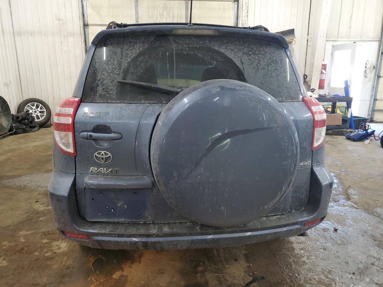 2012 Toyota RAV 4 - Image 6