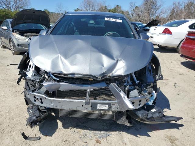  CHEVROLET CRUZE 2018 Gray