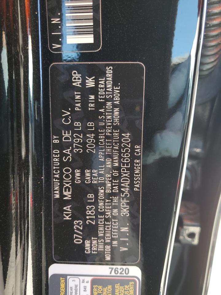 2023 Kia Forte - Image 13