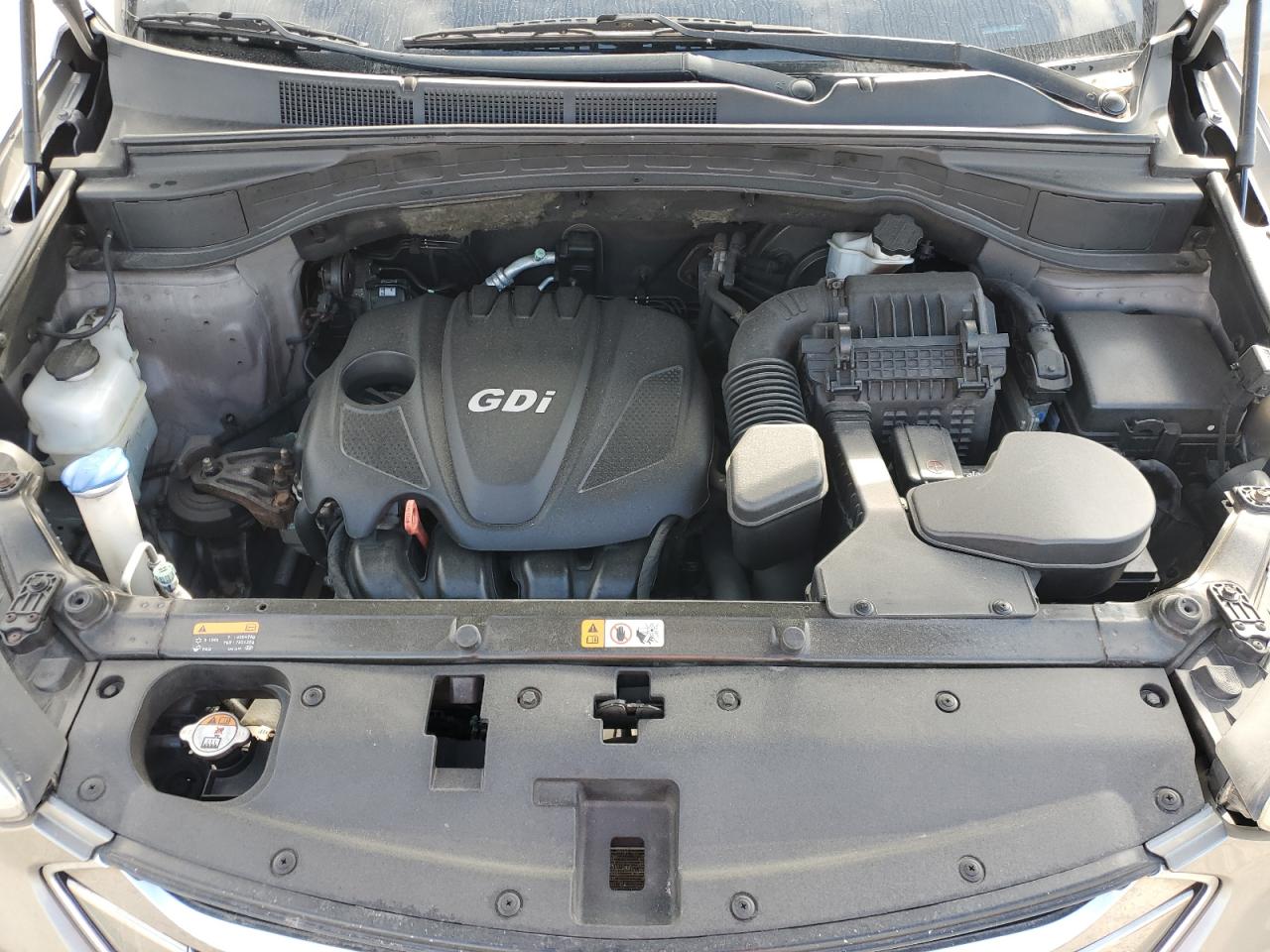 2013 Hyundai Santa Fe - Image 12