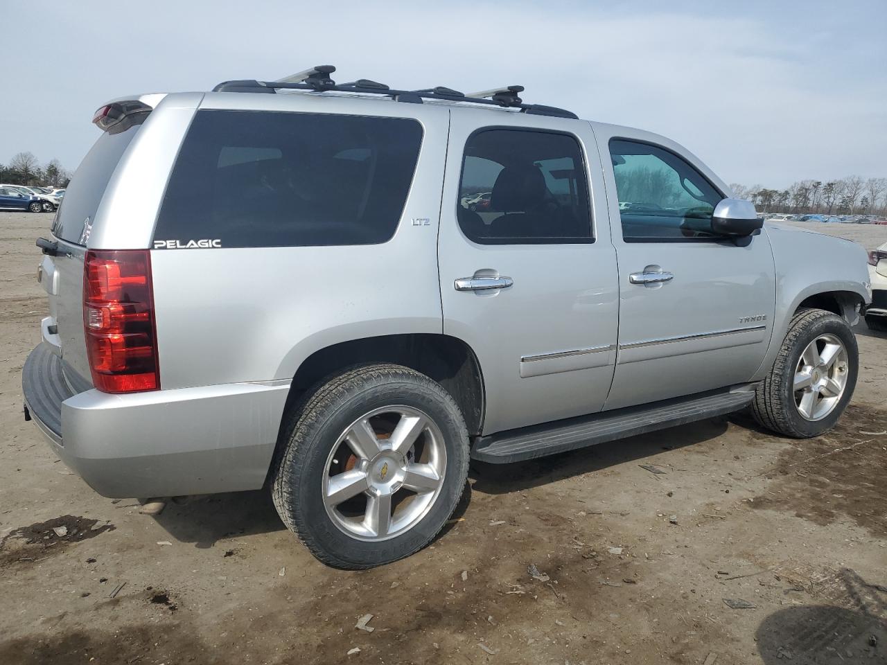 2013 Chevrolet Tahoe - Image 3