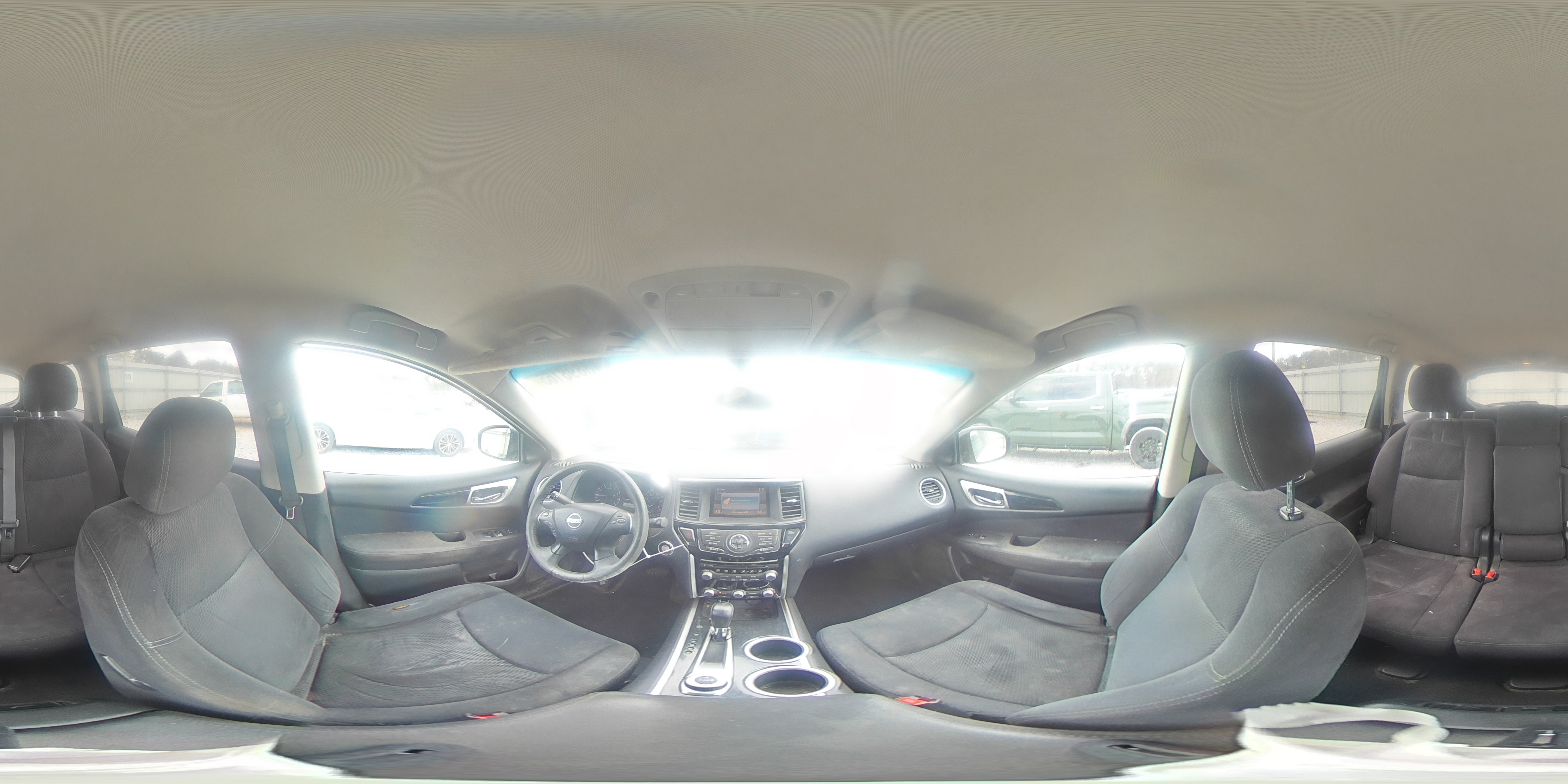 2013 Nissan Pathfinder - Image 15