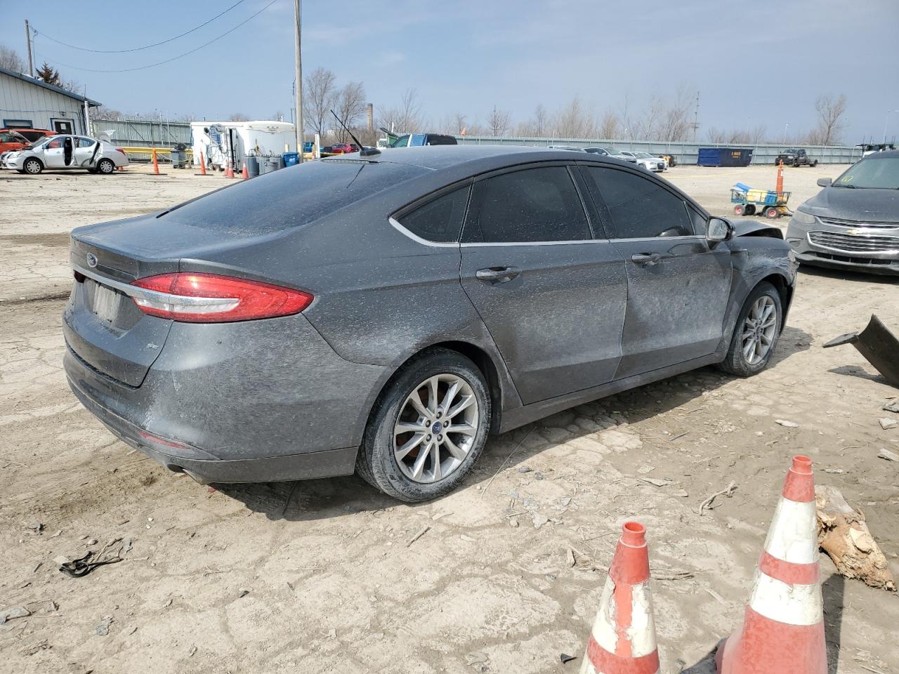 3FA6P0H76HR203371 FORD FUSION 2017